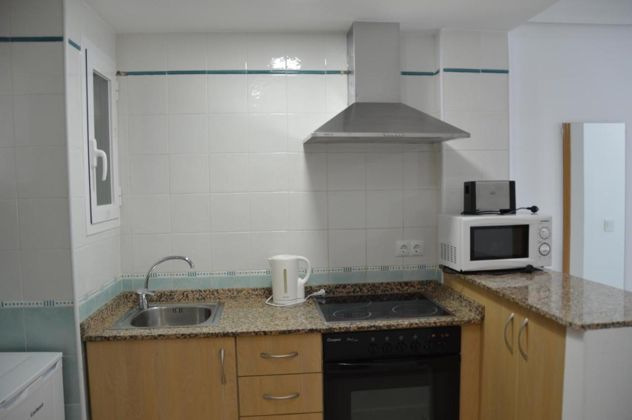 Apts Ara With Pool Μπένιντορμ Εξωτερικό φωτογραφία