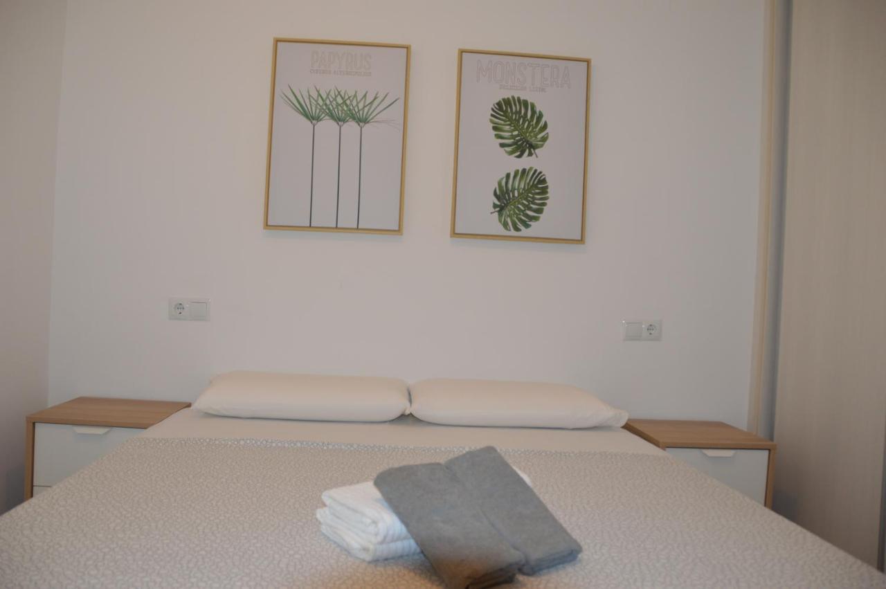 Apts Ara With Pool Μπένιντορμ Εξωτερικό φωτογραφία