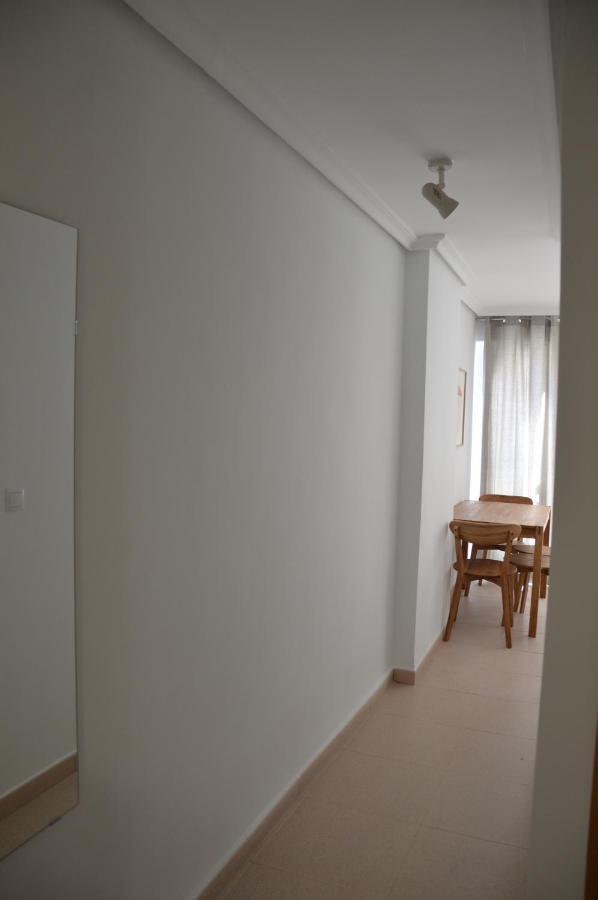 Apts Ara With Pool Μπένιντορμ Εξωτερικό φωτογραφία